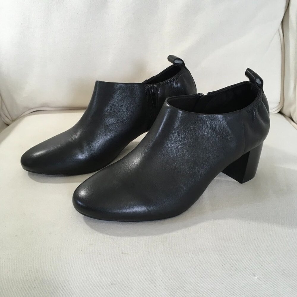 Aerosoles Cayuta Women's Leather Ankle Boots NWOT